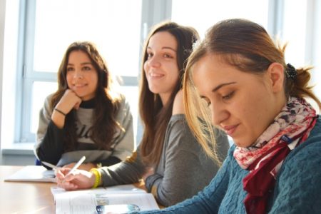 language-school-600 language-school-600
